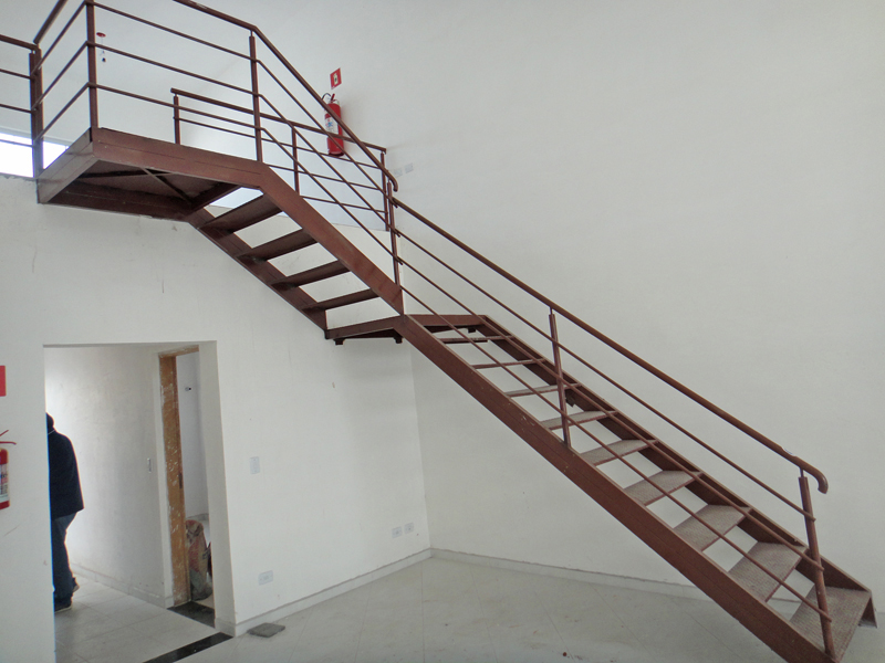 Escadas de Ferro em Atibaia