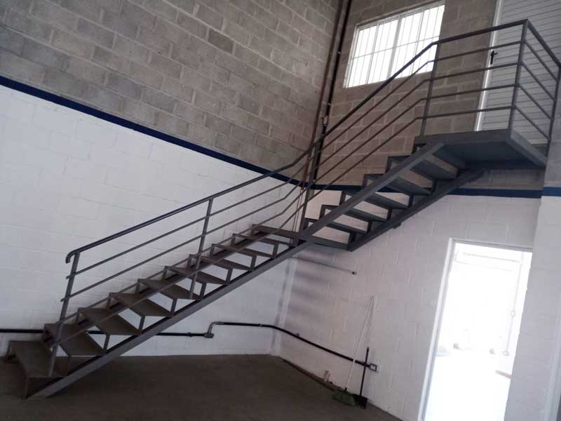 Escadas de Ferro em Atibaia