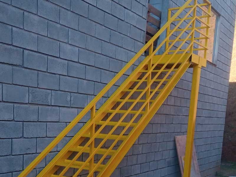 Escadas de Ferro em Atibaia